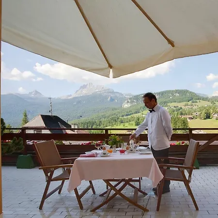 De La Poste Cortina dʼAmpezzo