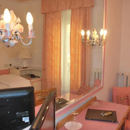 De La Poste Hotel