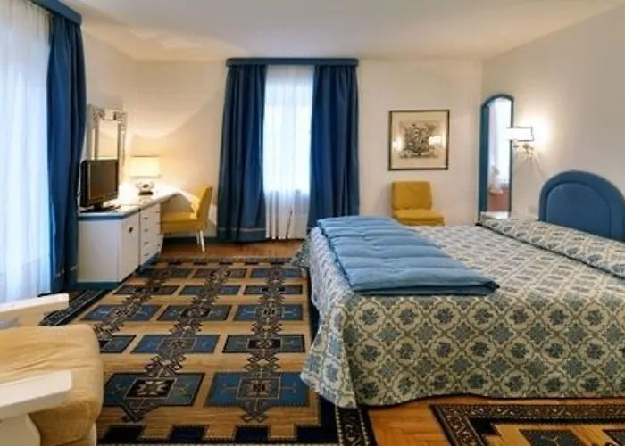 De La Poste Hotel 4*