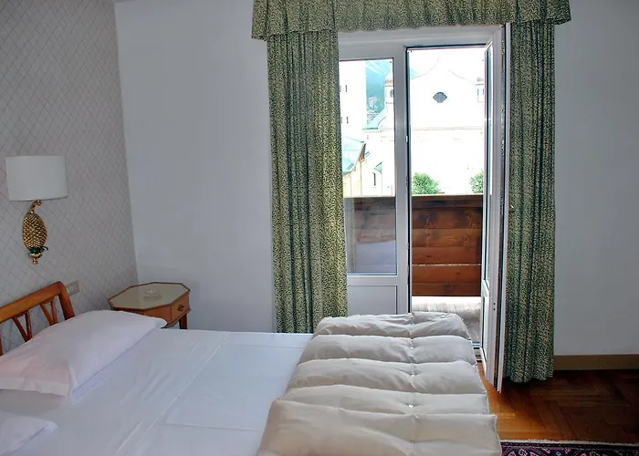 De La Poste Szálloda